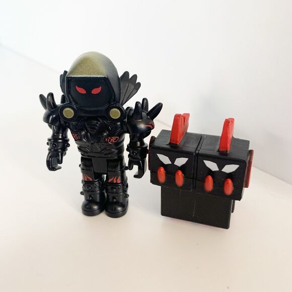 Roblox Action Figure Mixed Lot Plague Doctor Piggy Apocalypse Survivor Golden - Picture 3 of 16